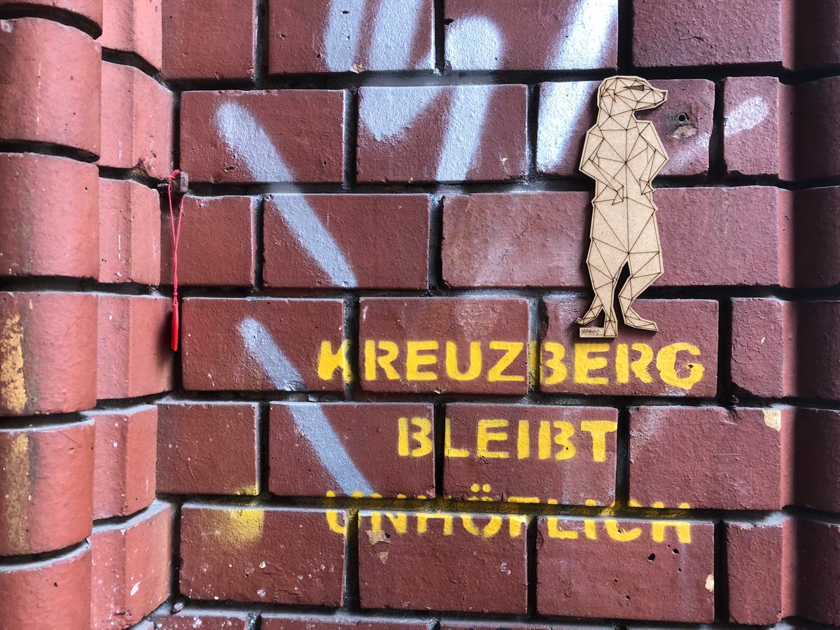 reportrp's tweet photo. Was is‘n hier los? #Kreuzberg #unhöflich #markthalleIX https://t.co/2ofgefF0QP
