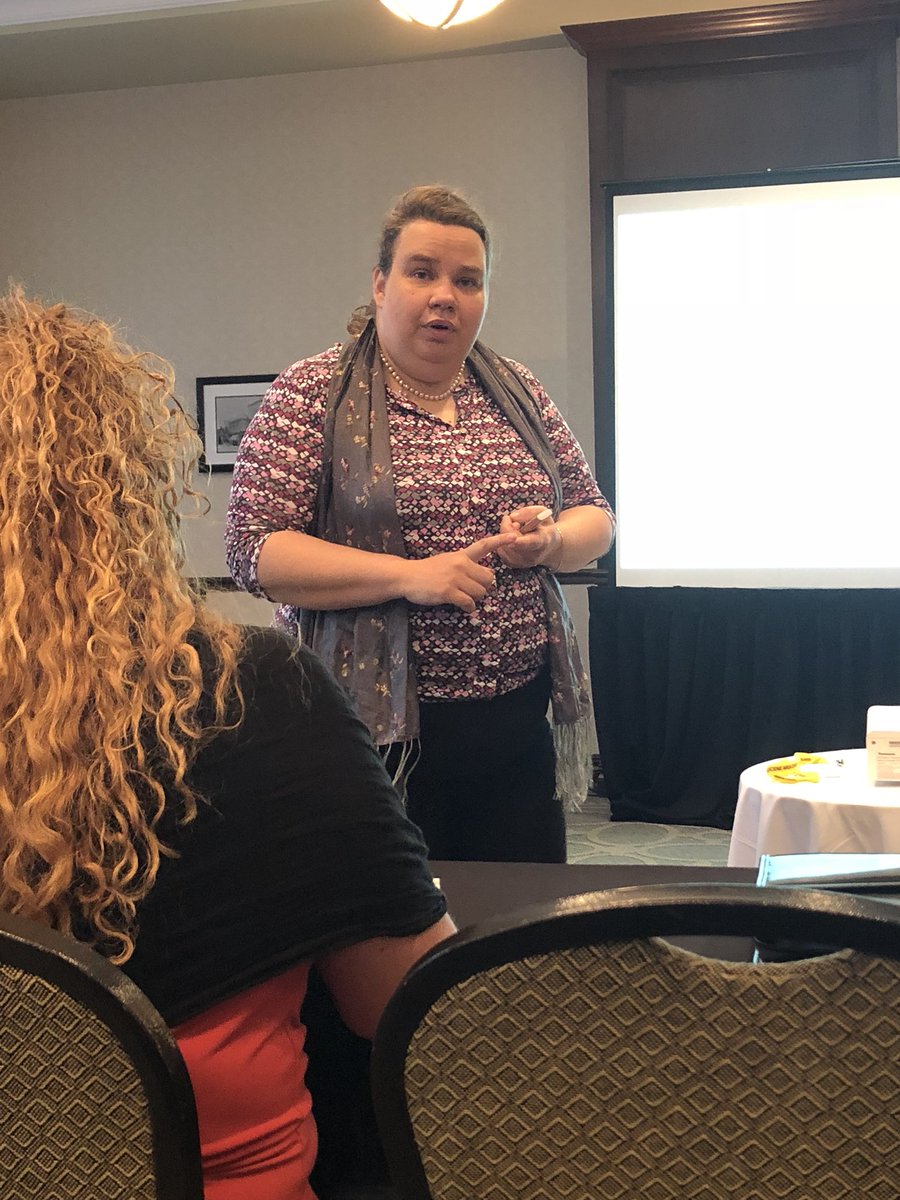 CelestinaRossi1's tweet image. Dr. Silke Brodbeck presenting on Hemostaseology and it’s meaning for BPA @iabpa2018 #iabpa2018 #bpa #bloodstainpatternanalysis