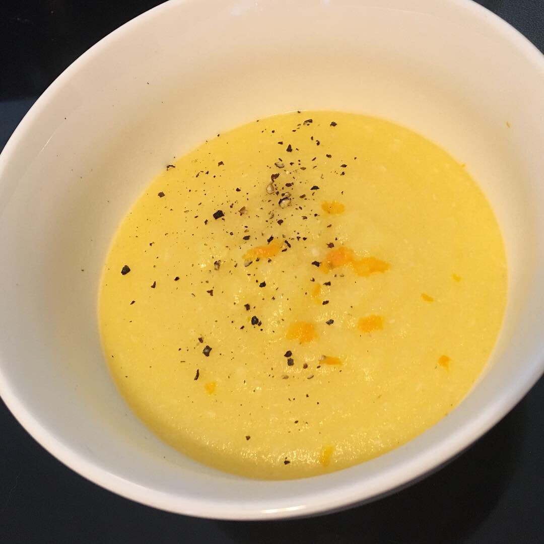 YCarrillo1's tweet photo. ☑️Soft Polenta for performance breakfast. 
Getting ready for today’s #projectinferno 
@TheFouadAbiad I’m going to kill it! 
✔️I think 🤔 I did pretty good with my presentation huh? @dailystews Rocking it with my cooking bible @EatRaceWin 
#projectinferno  @Kaged_Muscle https://t.co/yfHSu2mNnP