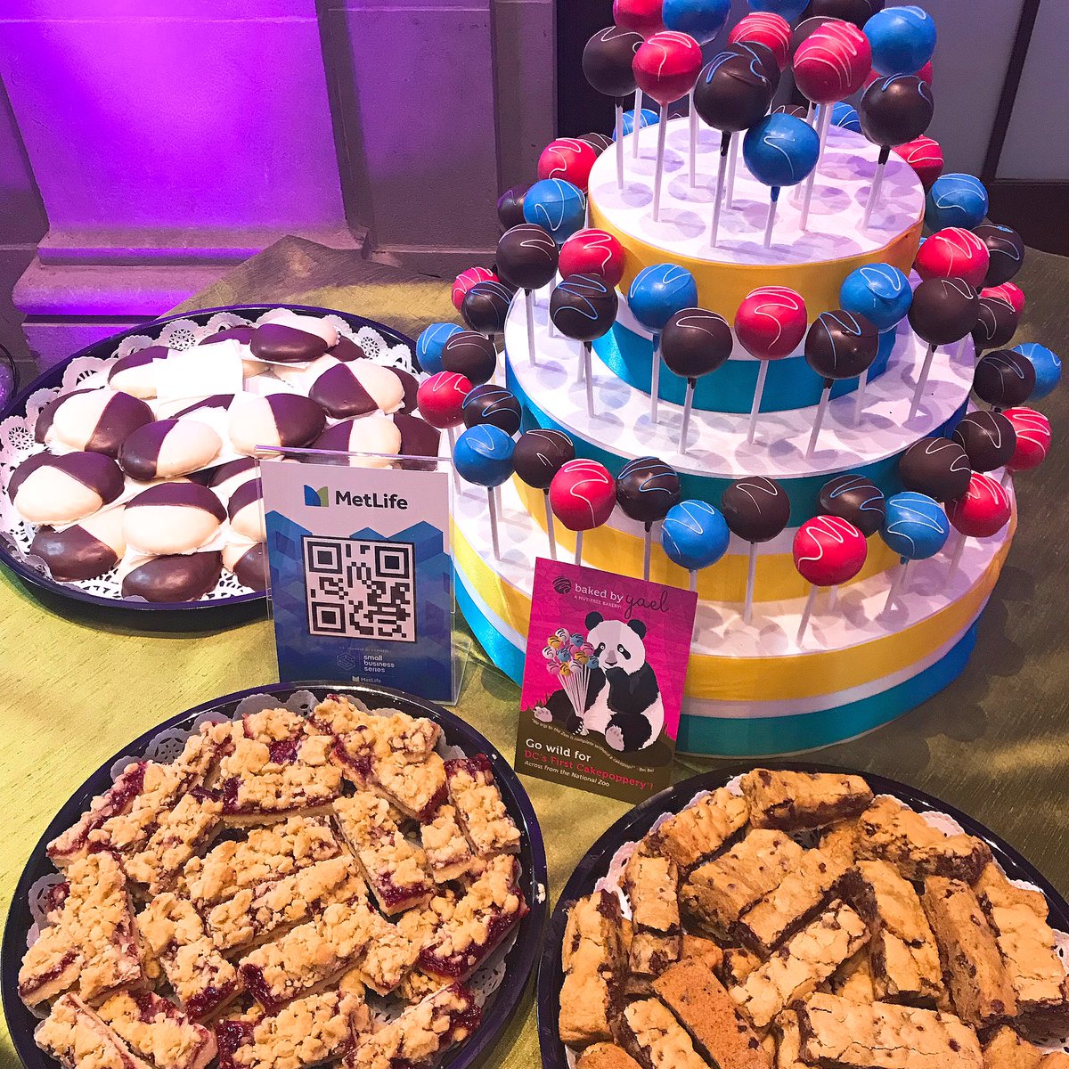 bakedbyyael's tweet photo. Excited to be back at the @USChamber #smallbiz18 Summit! Thank you @MetLife for supporting small business and serving our delicious treats! https://t.co/n44MWESBSY
