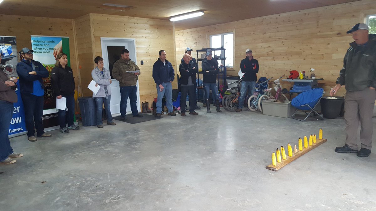 sprayman63's tweet photo. @GregStewart speaking corn agronomy on our first stop in our 2 day @Maizex #Elite Agronomy Tour of Atlantic Canada. Mother Nature can't stop Greg. He brings the plot in doors. #ProgressivelyForward #TogetherWeGrow #rainydayNB https://t.co/oLEhSTwlCo