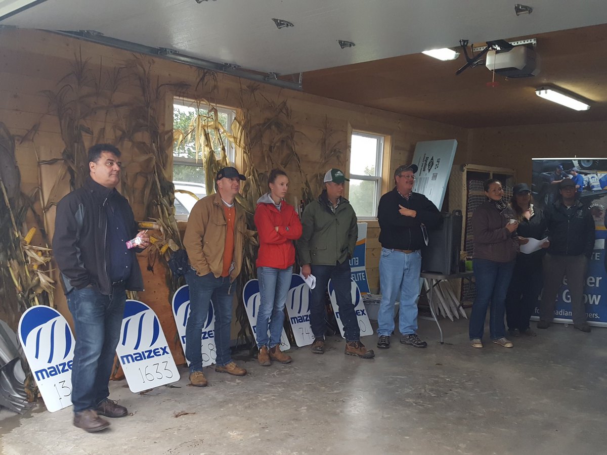sprayman63's tweet photo. @GregStewart speaking corn agronomy on our first stop in our 2 day @Maizex #Elite Agronomy Tour of Atlantic Canada. Mother Nature can't stop Greg. He brings the plot in doors. #ProgressivelyForward #TogetherWeGrow #rainydayNB https://t.co/oLEhSTwlCo