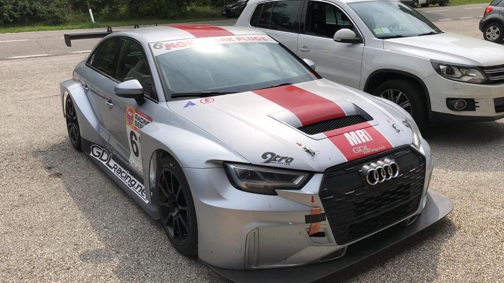 Corazondef1's tweet photo. (AUDIO) #12HSPA PRESENCIA ARGENTINA EN @circuitspa. 
@alechaok; @FacuChahwan ; @braga33 y #AndresJosephsohn  participarán de las 12hs de Spa junto al equipo GDL en la categoría TCR con un Audi .
Alejandro Chahwan telo cuenta 👇
https://t.co/Nf4DX35Bfa https://t.co/yoLipW2sP0