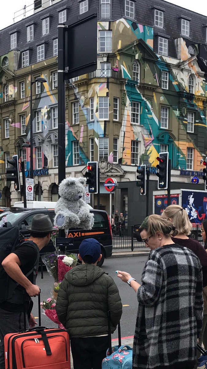 ToxicToby9400's tweet photo. Thank you to @CBSNews for taking the time to film @ToxicToby9400 on Euston Road this morning. #CleanAirBear @BreezoMeter #CleanAir #pollution https://t.co/7cUANsnX6F