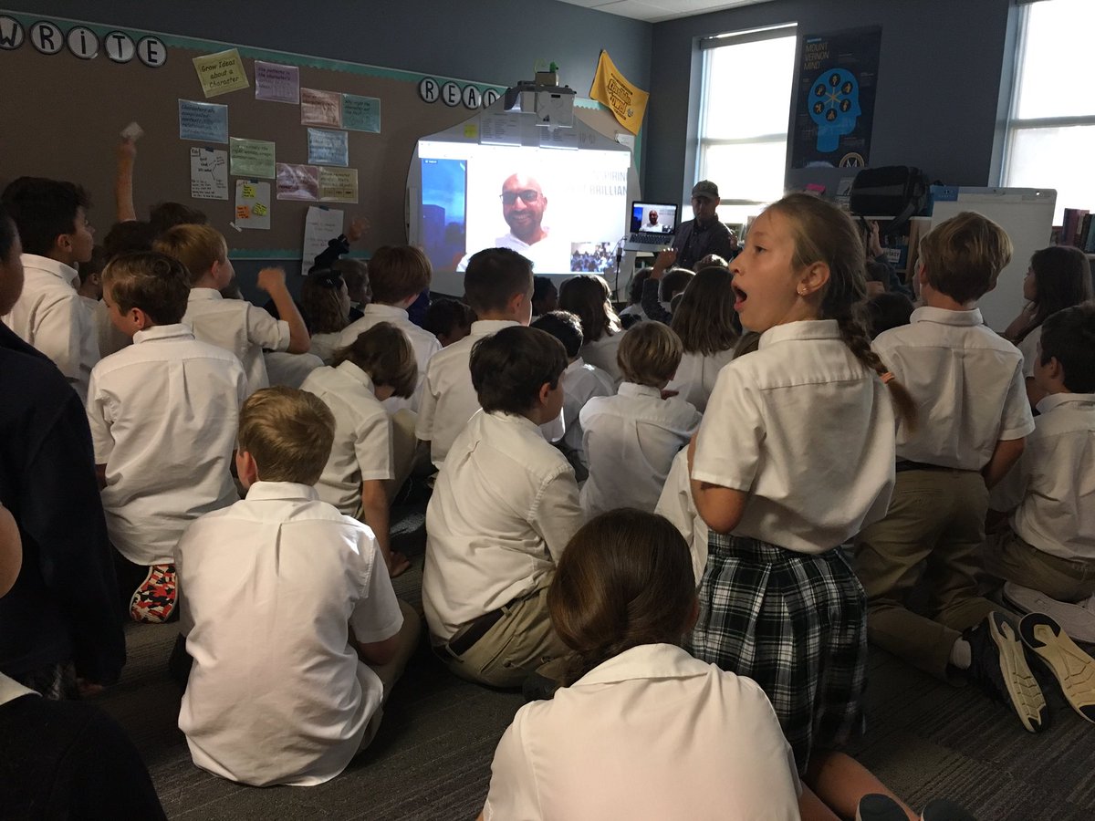 AMTRutledge's tweet photo. 4th graders video chat with an external expert in Pakistan about what life is like for kids in Pakistan to build background knowledge for reading Amal Unbound #globalreadaloud #mvpschool @chrisandres003 https://t.co/YLcQciZ57n