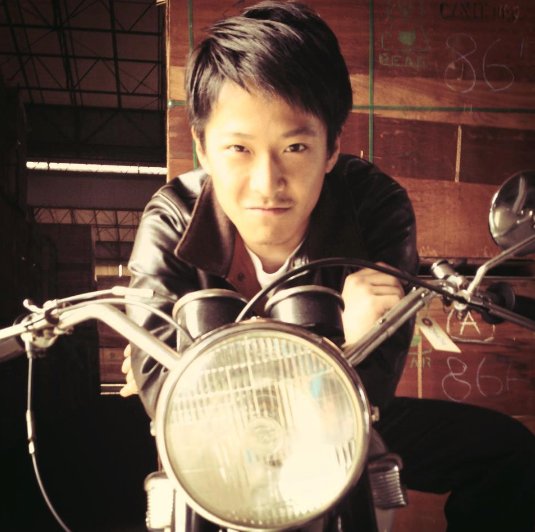 Check It Twitter પર 有吉反省会 緒方龍一 W Inds の筋肉が凄い タトゥー画像は Wikiプロフ 経歴 家族 父親 姉 彼女や結婚の情報など徹底調査 Check It 気になるあの人 話題の人物 T Co Wx0wapeuyx 有吉反省会 Winds 緒方龍一