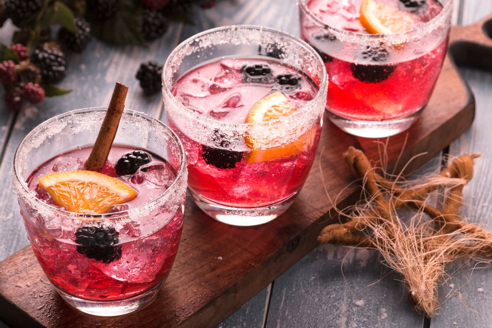crushgin's tweet photo. Blackberry 🍇
Lemonade 🍋
Crush Gin 🍹

All makes the perfect drink 😍

https://t.co/g98FHyFUkz

#WednesdayWisdom https://t.co/HrsCdEBGOp