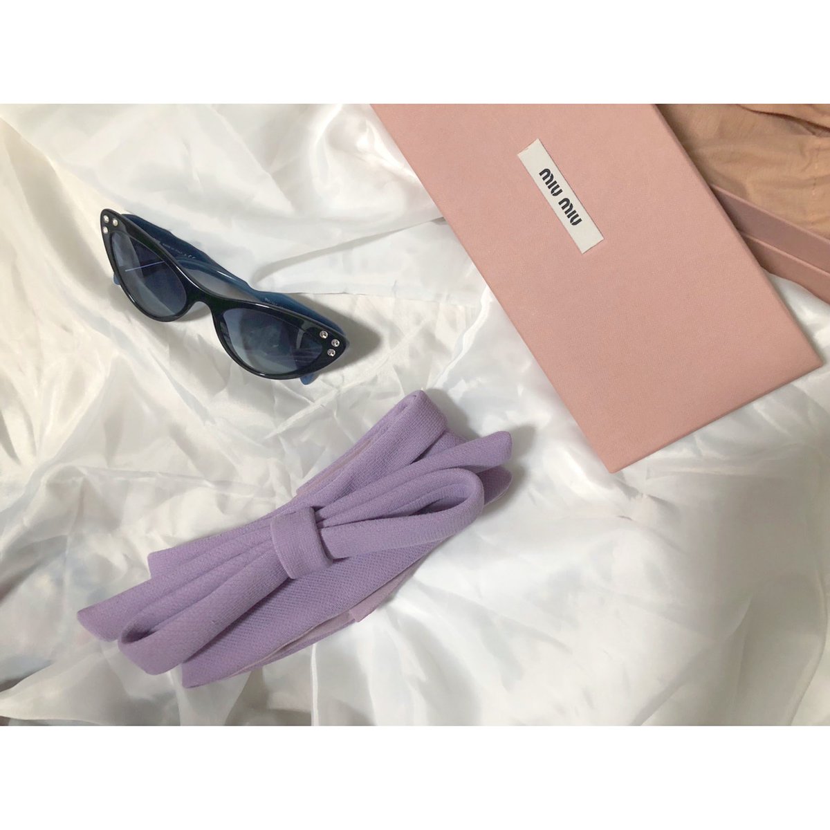 Maimieちゃん على تويتر ずっと探していたmiumiu 10ss Awのつけ襟 手元に来てくれることになりました しかも破格で 願っていれば 思っていれば かならず手に入る ほしいものがほしいわ