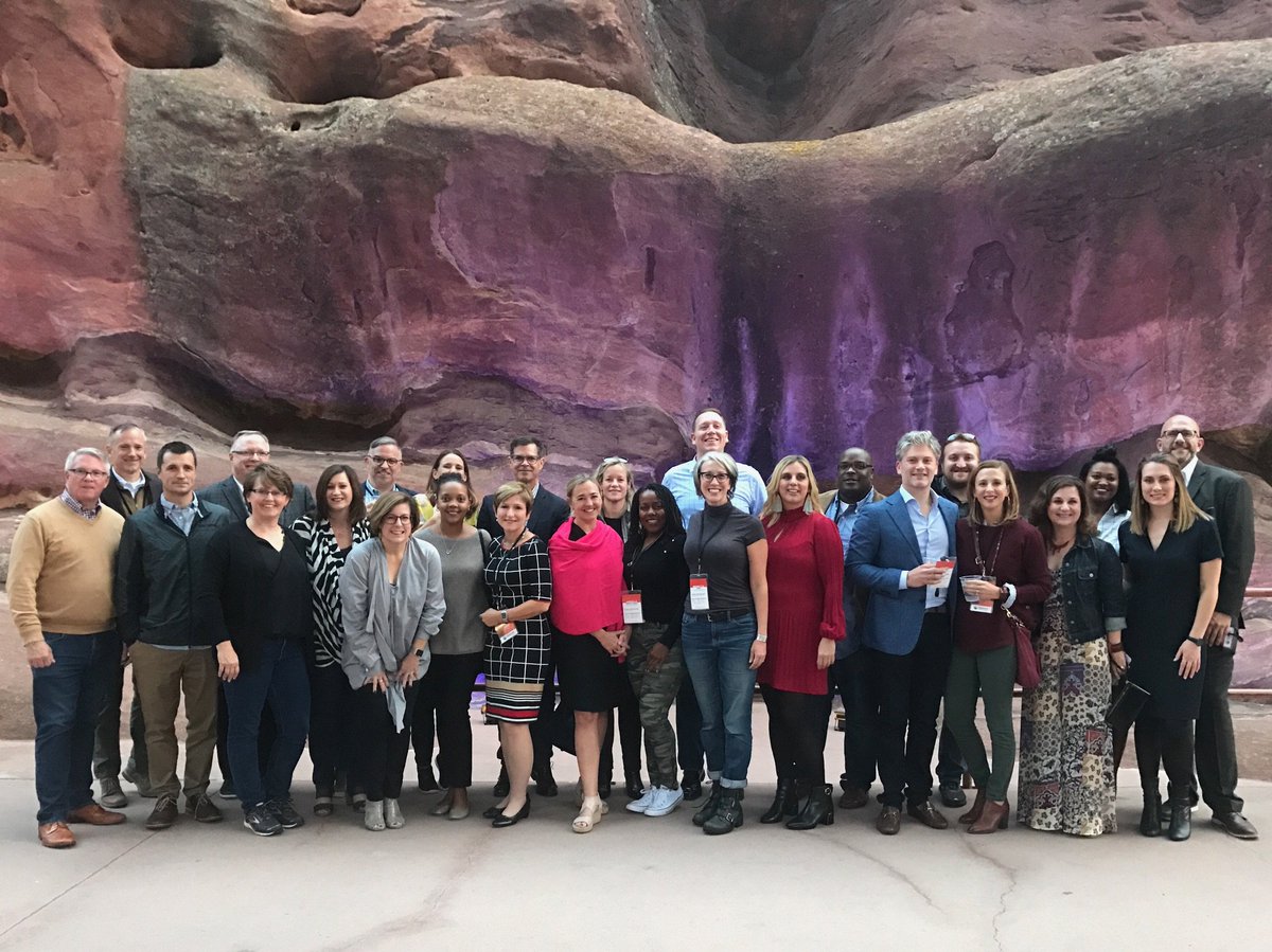 timjbrownlaw's tweet photo. Great time with SKL Alums on the stage Farewell Dinner at Red Rocks #LEX2018 https://t.co/fmV1QtuSz4