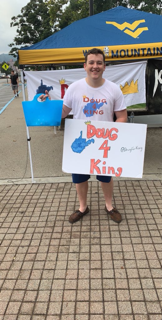 DougforKing's tweet image. We’ve been here since the polls opened and we will be here till the polls close. I want to meet as many Mountaineers as possible, so stop by and say hi! Don’t forget to vote #Doug4King!!