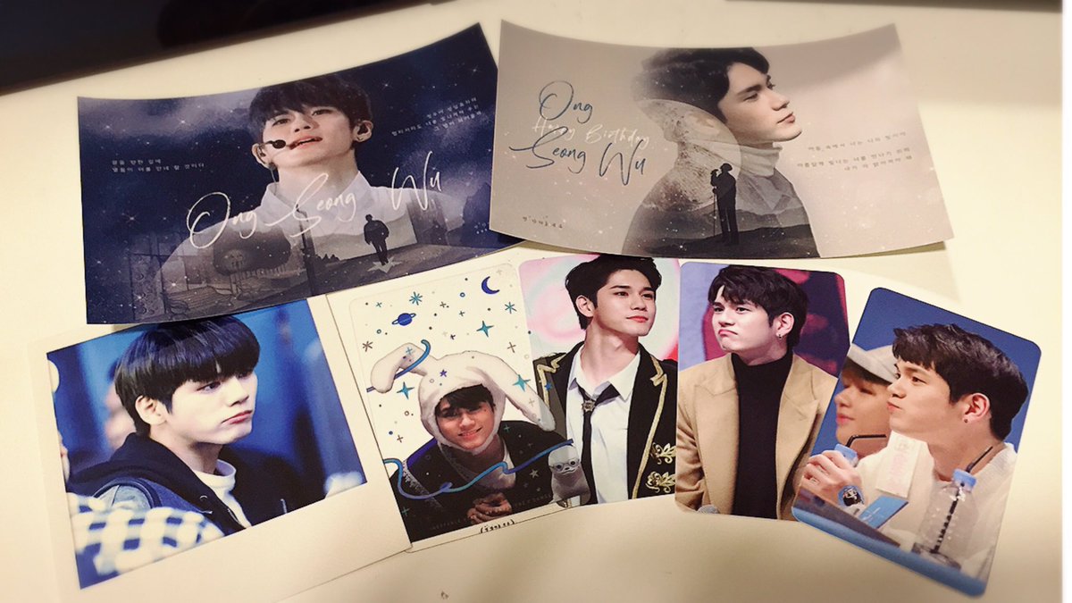 gentlemong's tweet photo. The gifts have arrived! 😍😍 Thank you @SNU0825 @wudm_ong 謝謝你們，東西都很美✨真的很用心❤️✨✨ and also thank you @rainyseonggg for managing the SG support! #ONGSEONGWOO https://t.co/DC3e4JE6Tc