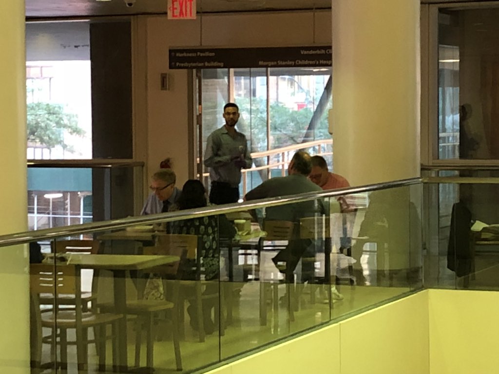 KurtStraussMBA's tweet photo. Victor is a part of our Lobby Ambassador/EVS Department and today he is demonstrating a beautiful example of what patient and guest engagement looks like @nyphospital @EVSNYPColumbia @cxorick https://t.co/YGg1h9T8ov
