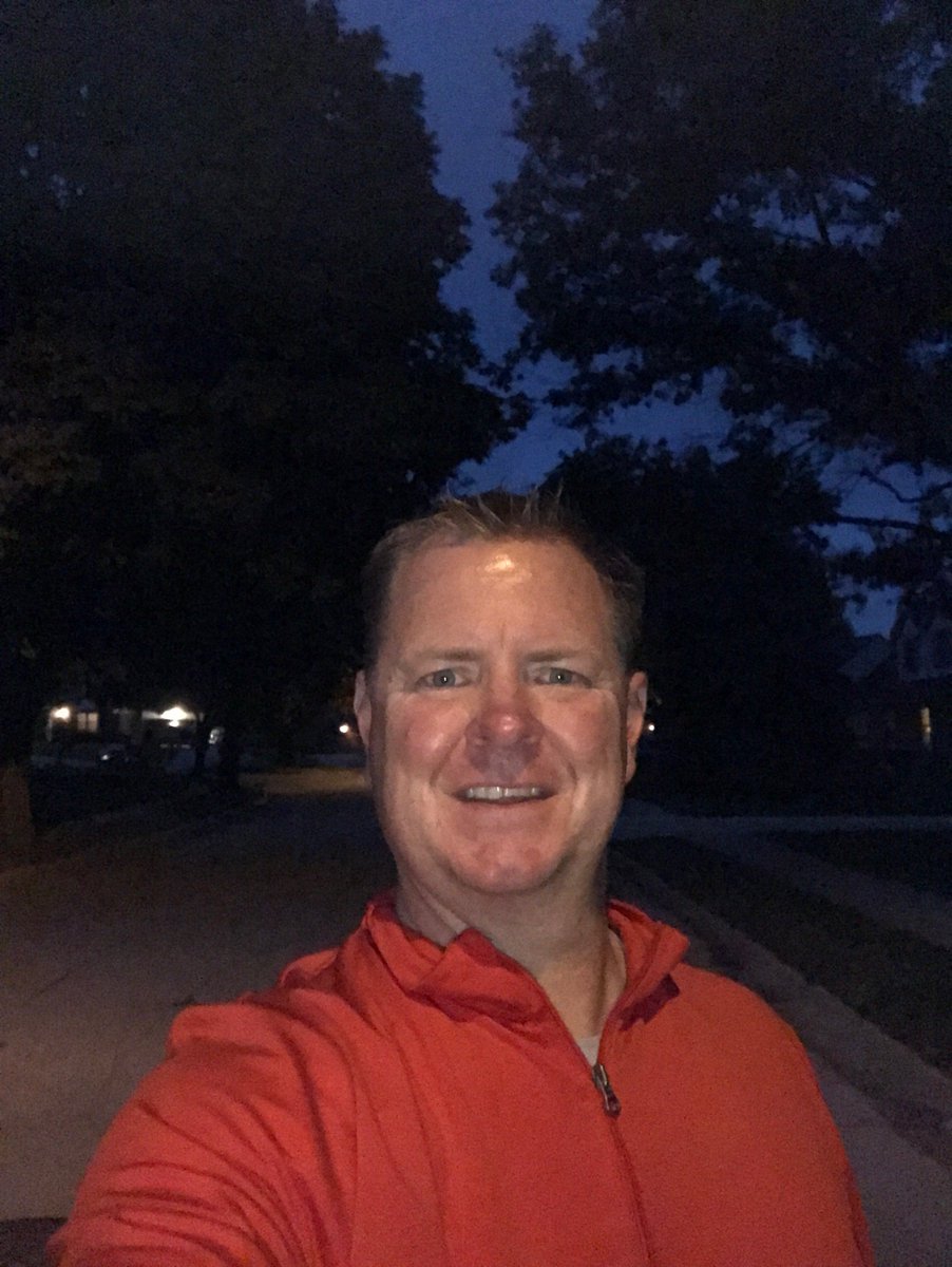 MattDeaverLD10's tweet photo. It's getting dark earlier these days, and I am not letting a single minute be wasted. Knocking doors and talking with voters right up until dark. We will not be outworked! #TeamDeaver https://t.co/5Q4w3V4xFQ