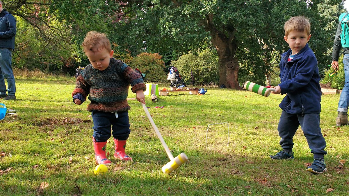 JRDiscoveryTree's tweet photo. Tuesday Toddlers enjoyed the new game of croquet almost as much as throwing our conker streamers around #conkers #forestschool #discoverytree #Bristol https://t.co/WYWJET0LtM