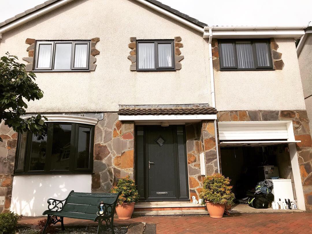 Windoor Services (@windoorservices) on Twitter photo A before and after of a full house front completed in Bridgend!
You may find us at windoor-services.co.uk
Contact us for any enquiries at:
sales@windoorservices.net or 01656 745050
.
.
.
#doubleglazing #window #windows #upvc #door #doors #composite #compositedoor #wales #uk A before and after of a full house front completed in Bridgend!
You may find us at windoor-services.co.uk
Contact us for any enquiries at:
sales@windoorservices.net or 01656 745050
.
.
.
#doubleglazing #window #windows #upvc #door #doors #composite #compositedoor #wales #uk