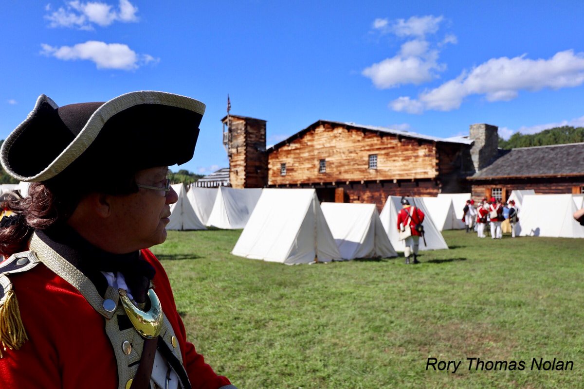 1stFootGuards's tweet photo. Fantastic weekend at the Fort at No. 4. Thanks to everyone for making it a great weekend! see more photos on our Facebook page. #fortatnumber4 #livinghistory #crownforces #americanrevolution #revolutionarywar #revwar #reenactment #reenacting #crownforces #footguards https://t.co/4hjiQ0Exbx