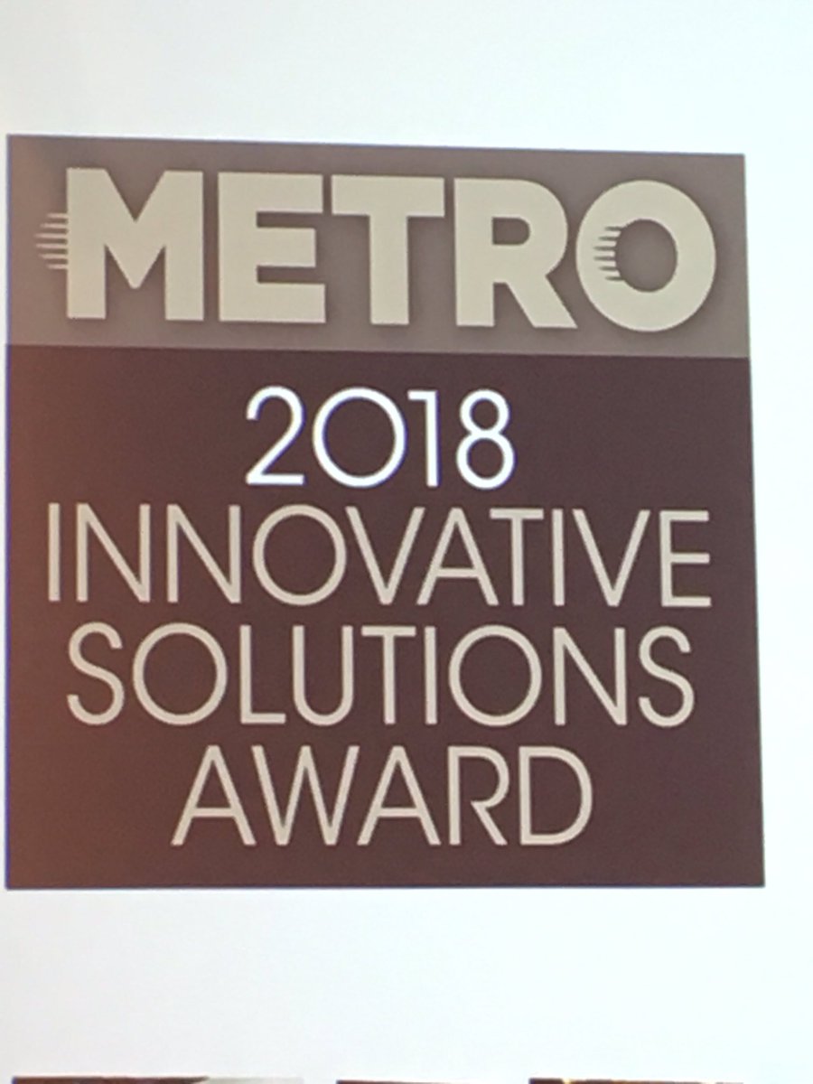 MichaelEHennes1's tweet photo. BusCon 2018@proterra #Proterra #BusCon2018 Very honored and humbled to be selected for a Metro 2018 Innovative Solutions Award with our customer from DTA and CTE for deployment of electric buses in Duluth https://t.co/h3Ezr7iN83