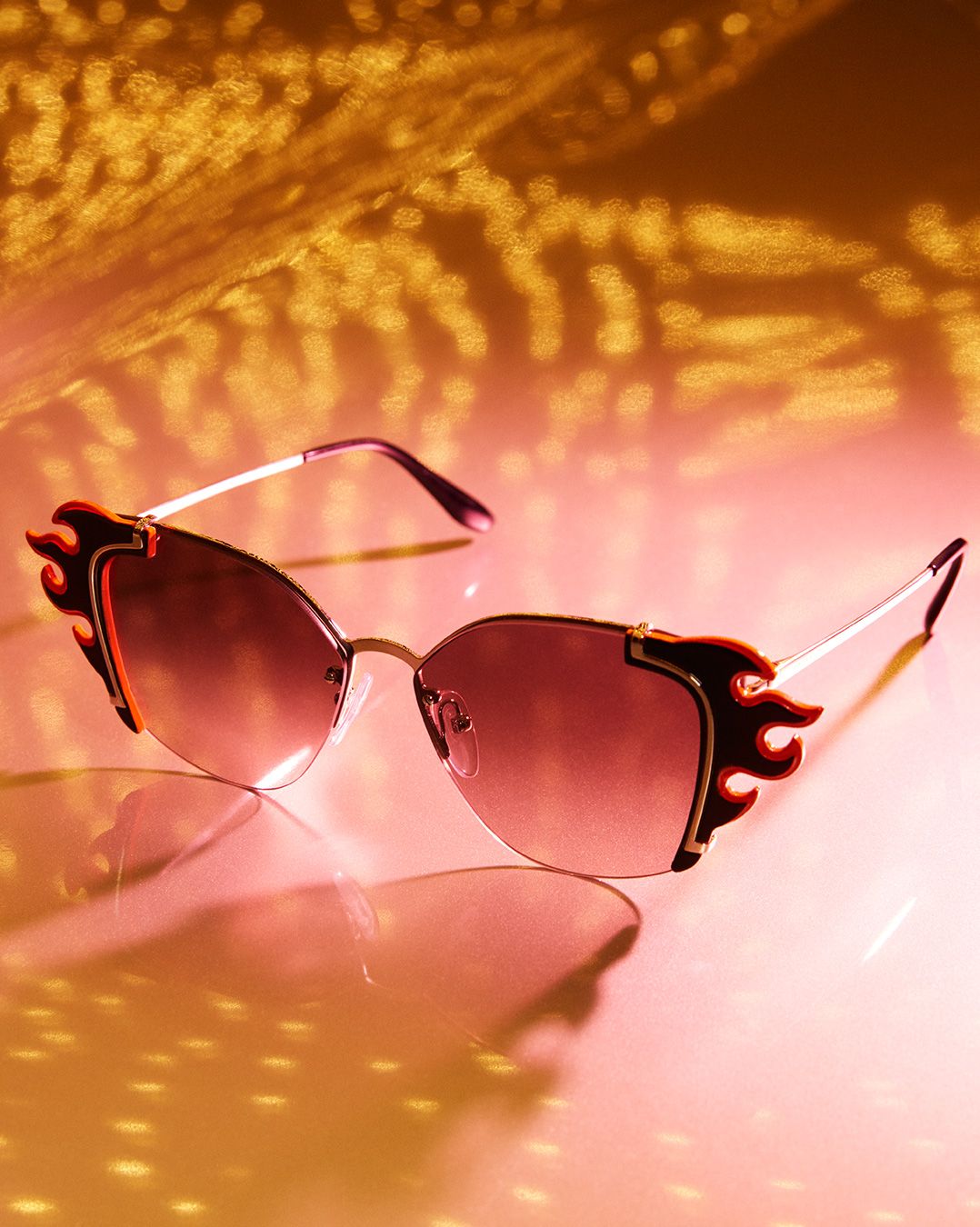 Prada shop fire sunglasses