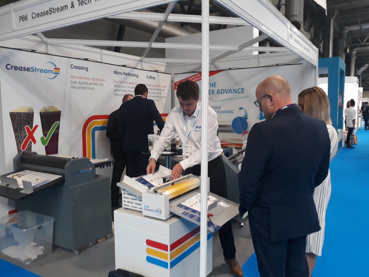 CreaseStreamUK's tweet photo. Throwback to last month's @theprintshow. Did you go and did you enjoy it? #TPS18 https://t.co/DCSPkikOjf