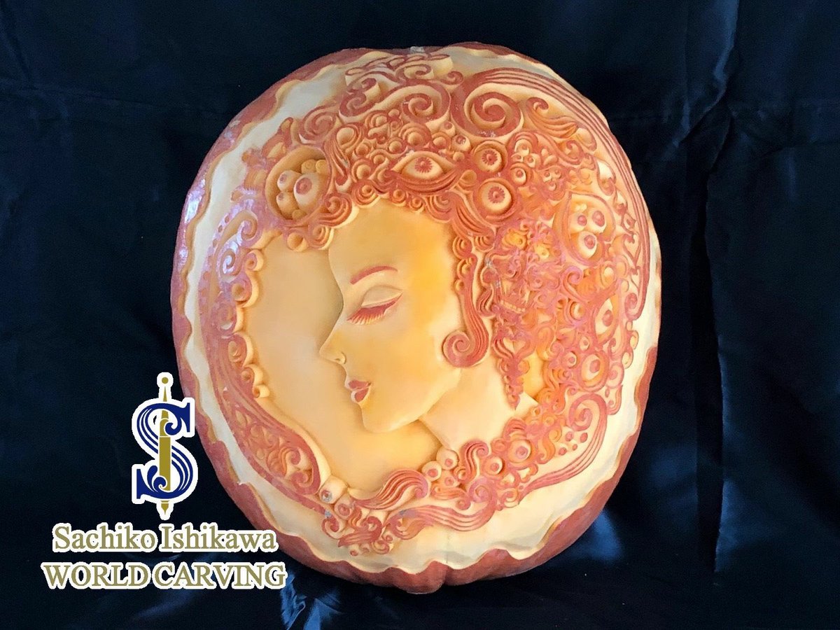 石川さちこ 今年のハロウィンカボチャの調達は良い感じ アートなジャコランタン 店舗ディスプレイやイベント パーティ ご自宅ににいかがでしょうか ご指定の文字やロゴ イラストなどもデザインに入れられます インスタ映え間違いなし