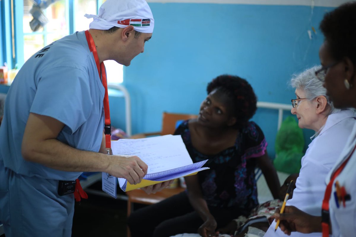TIKA_Kenya's tweet photo. A compassionate team of medical practitioners from #Hungary and #Turkey conduct surgical operations towards improved healthcare in #Kenya
As at day 3, 2000 patients leave #kiambulevel5hospital with #Allforasmile after dental and eye screenings. https://t.co/CTxHdFfA9T
