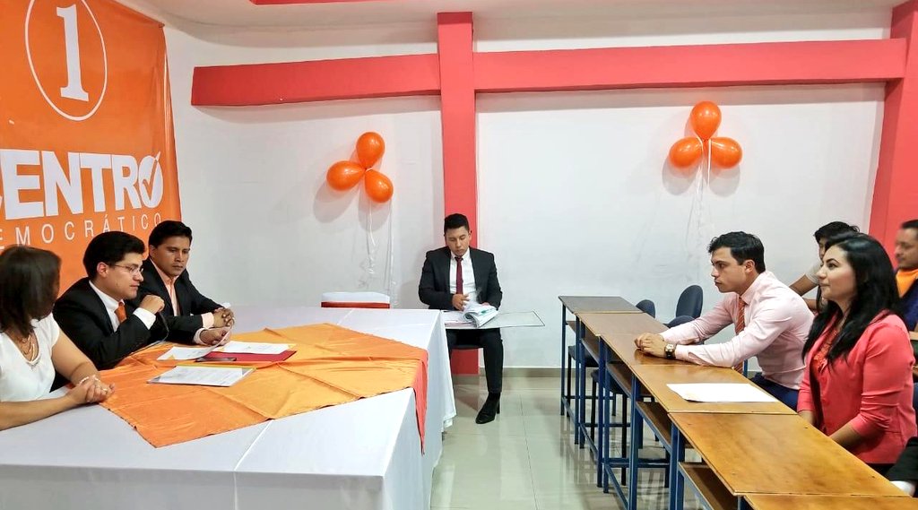 cendemocratico's tweet photo. En la sede de Centro Democrático en Imbabura, se llevó a cabo la posesión de nuestra Directiva Provincial encabezada por Hugo Pasquel, quien junto a Gabriela Játiva y Eugenio Suárez, trabajará por el bienestar y progreso de toda la provincia ubicada al norte del país #SomosUNO https://t.co/6ZPVIrm5WU