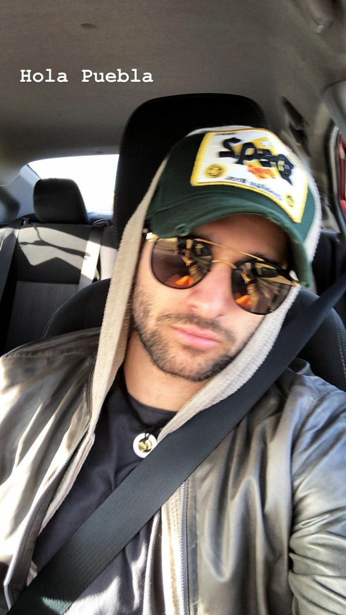 ComandersPuebla's tweet image. Hola Hola buenos días  @musicmandomx nos vemos más tarde 😉😎 disfruta el día