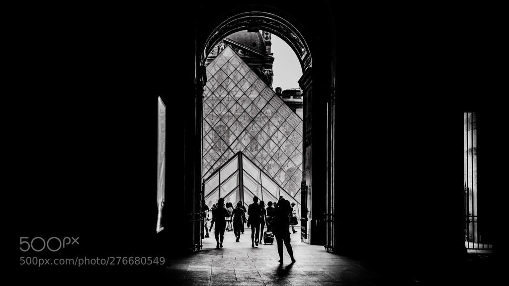 Louvre (автор фото Boring_Darya) #Black and White