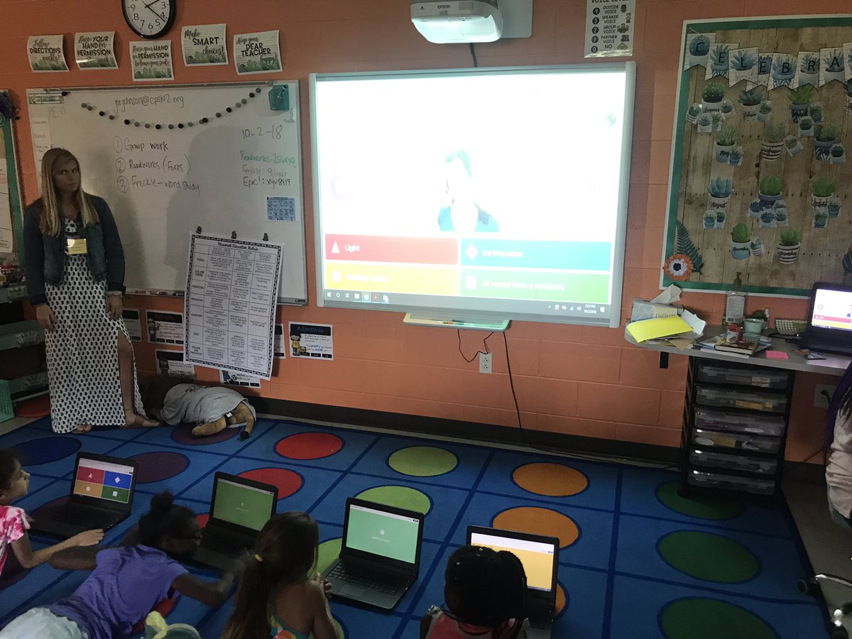 JordansJargon's tweet image. @GetKahoot game to review wave properties! #techieclassroom #science @Szydlowskim @BattleElem #battlepride