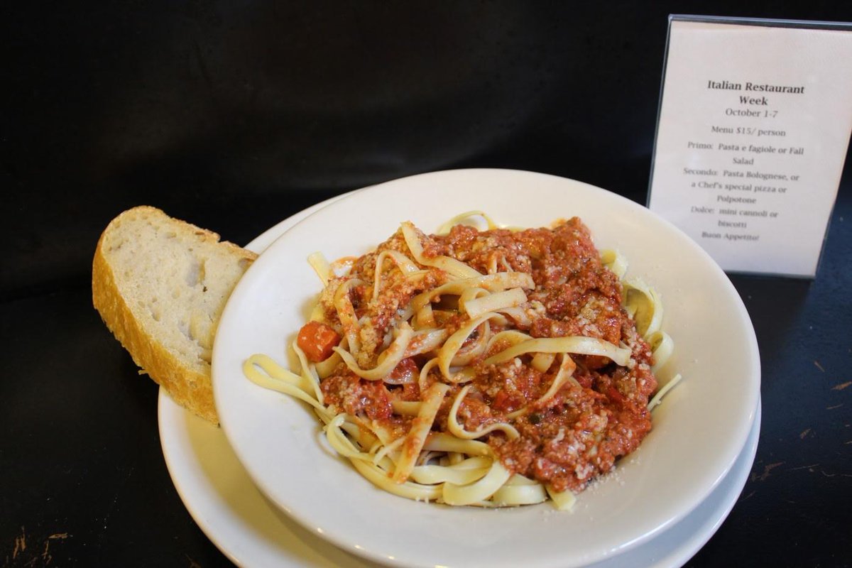 AcroPgh's tweet photo. We are thrilled to have @enricobiscotti as a part of Pittsburgh Italian Restaurant Week! Featured items include Polpotone- an Italian meatloaf stuffed with kale, mozzarella and egg, Fettuccine with bolognese sauce, and home made cannoli!
🇮🇹🍝 https://t.co/n7f91PkVBc