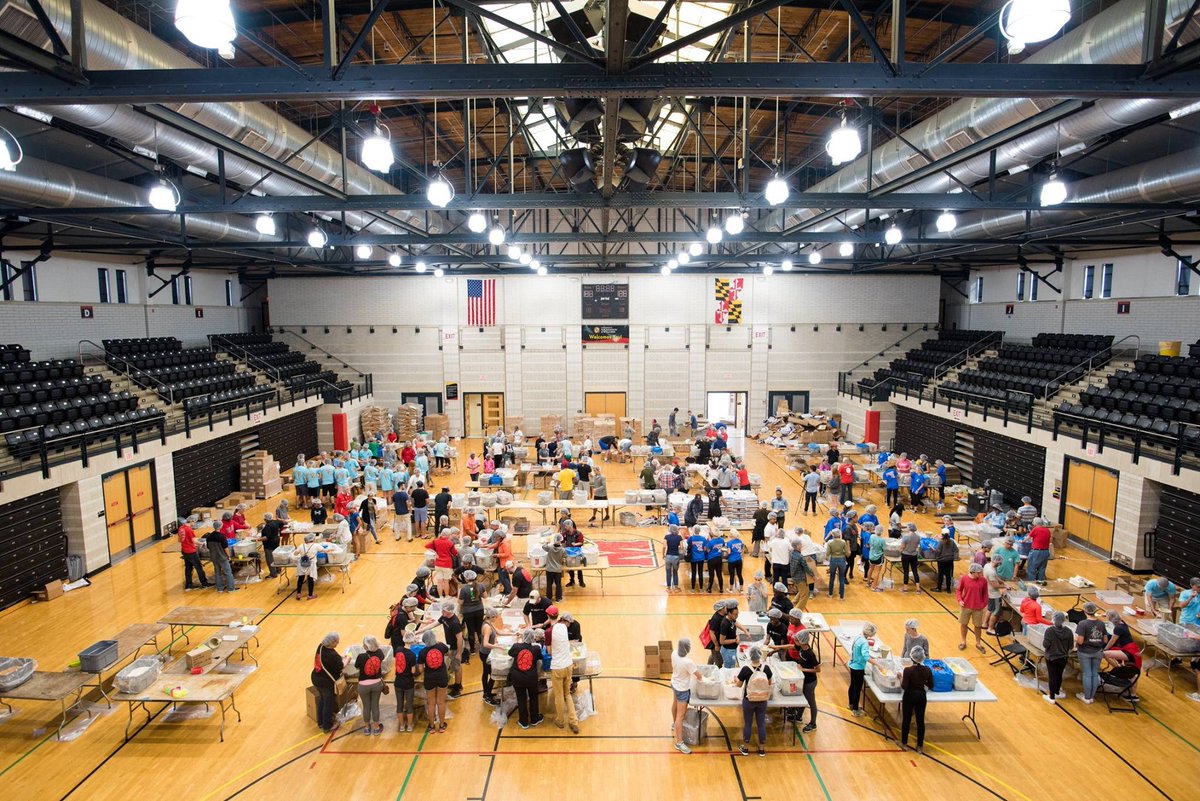 Want to help serve local families? Join Terps Against Hunger, a student-run org at <a href="/UofMaryland/">Univ. of Maryland</a>, to pack 400,000 meals for families in need this Sunday 10/7 &amp; Monday 10/8 at the Adele H Stamp Grand Ballroom in College Park. Learn more daytoserve.org/event/10901 #iServeMD #DaytoServe