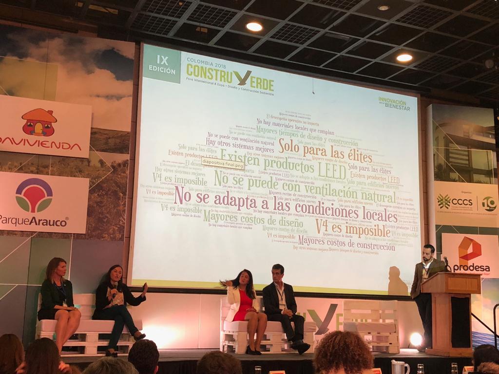 SETRIColombia's tweet photo. Nuestra Gerente Técnica hablando sobre Mitos de Leed @construverde #setripresente https://t.co/BdEuvuLupV