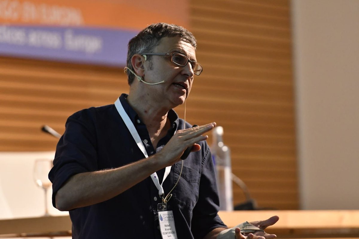 fertinnowa's tweet photo. “El estrés en la planta reduce la absorción de nitrógeno y aumenta el consumo de potasio”, ha explicado Rafael Alvarez de #Verdesmart. #ConferenceFertinnowa #water #horticulture #innovation https://t.co/5bWKJ6TGVP