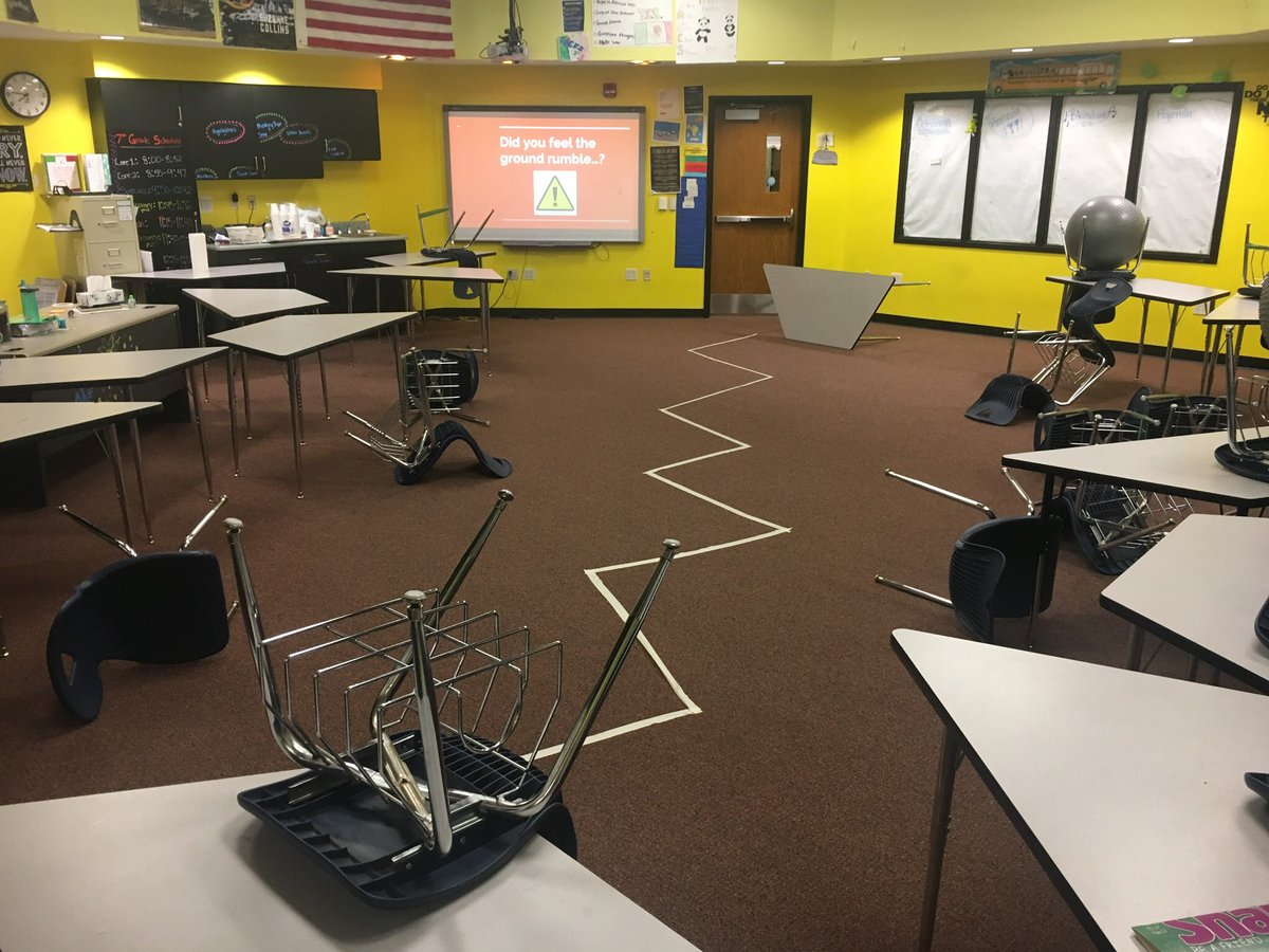 rebevelous29's tweet photo. An earthquake hit the seventh grade pod! Ss had to figure out creative ways to plan and communicate and then write an argumentative piece on what score they believed they earned. SO FUN @MrsLedford6Eng @burgessdave @HAST_HAWKS https://t.co/e4deJygTWm