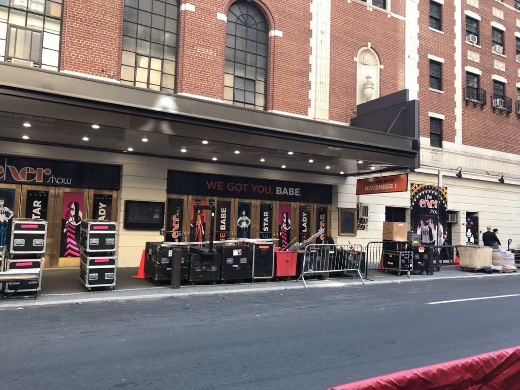 BroadwayGirlNYC's tweet image. #LoadIn at @TheCherShow on #Broadway!! 💃🏻 (See you soon, @StephanieJBlock et al!) cc: @Cher