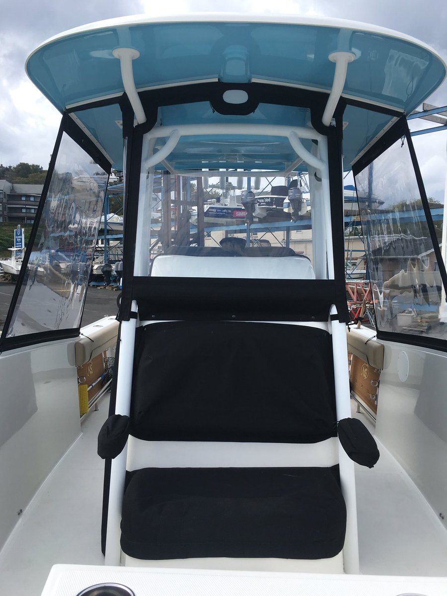 GioiaSails's tweet photo. 2019 28 XS Nautic Star 5 piece enclosure with leaning post/ console cover and front seat cover design by Steve Dalik & Tom Leavy #awesomework #enclosuredesign #gioiafamily #awesomedesign #makingmagichappen #polycarbonate #aninapremier @Autometrix @Prodim_Proliner @MulticamUSA https://t.co/pS5bLx62KC