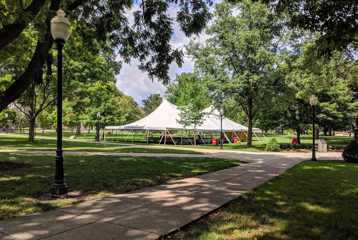 PPPalaceRentals's tweet photo. Tent, Tables, Chairs, Draping & Lighting for ISU Alumni Event 7.21.2018 @ ISU Quad!!! #Palaceevent #Team #Tent #Chairs #Tables #Draping #Lighting #ISU #Alumnievent #Quad #Julyevent #Outdoorevent https://t.co/eHiioLzZUT