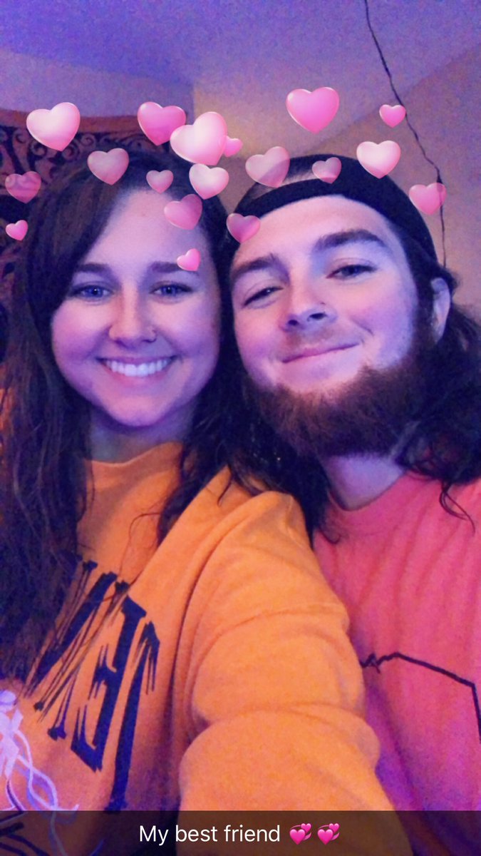 lmb1197's tweet photo. Happy national boyfriend day 2018 to my ride or die, my pickle rick, my slice 💏👫🍕💘I love and appreciate you @TheNaterr https://t.co/S3oyshciig