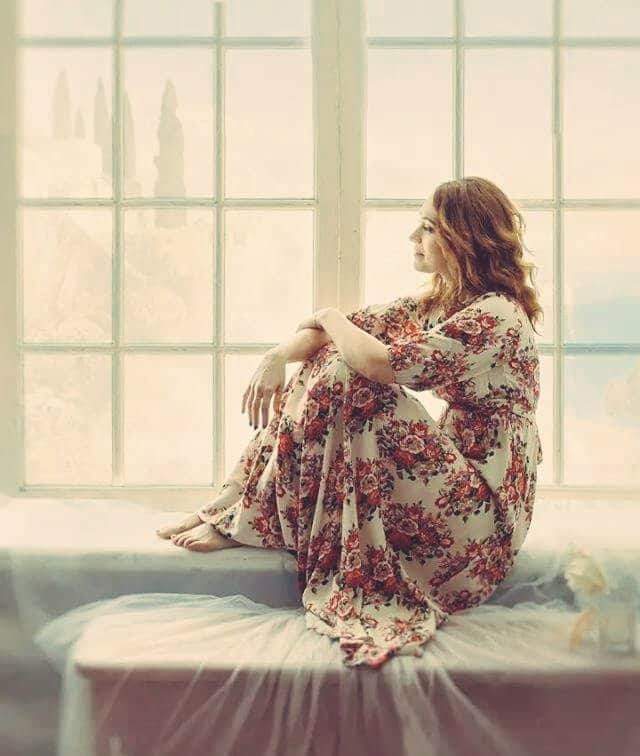 .لا تـنـتـظـر شـيـئـآ مـّن أحـّد  ..

فـفـي هَـذِه الأيـام لَـن يـصـلـك مِـن تـحـت الــبـاب سـَوى الغبار ..