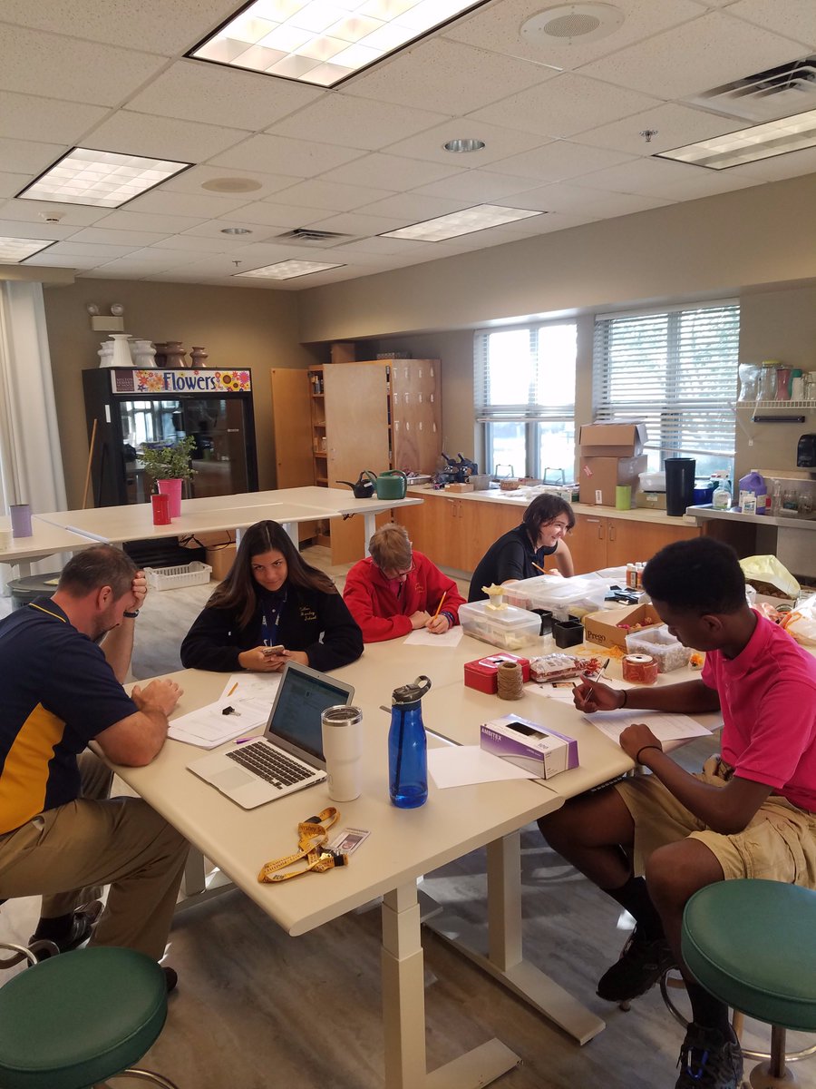 STEAMMHS1's tweet photo. Planning the next round of regional agriculture baskets for the project market. @npisenbe's classes working hard. Come check out their designs next week at the MHS Student Project Market #designthinking #STEM #STEMed #agribusiness https://t.co/6MPI5gIYiw