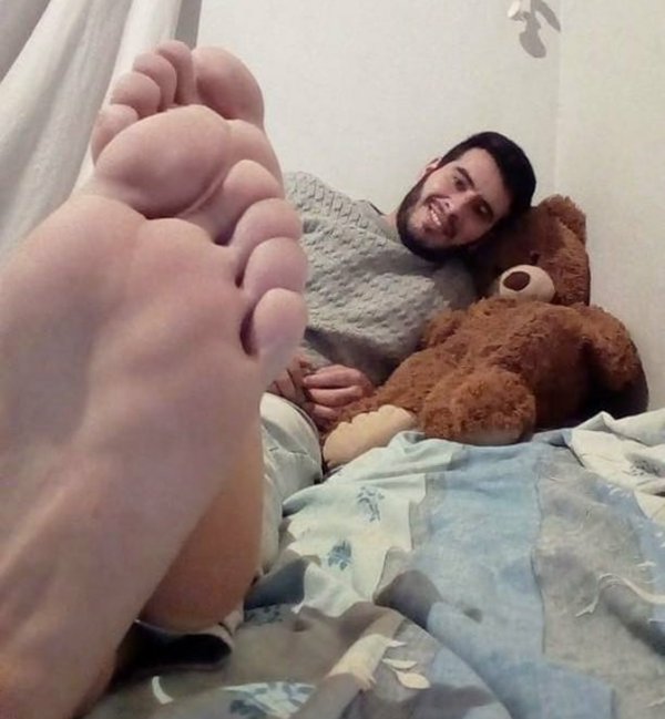CarlosQuesochea's tweet photo. visita el Blog de los Carlos
fotos de los pies de CARLOS SAMUEL ZALAZAR
https://t.co/mYFVV4UwBb
#ModelFoot #Feet #Foot #PiesMasculinos #Carlos #Zalazar #models https://t.co/gR2Ca7PVFg
