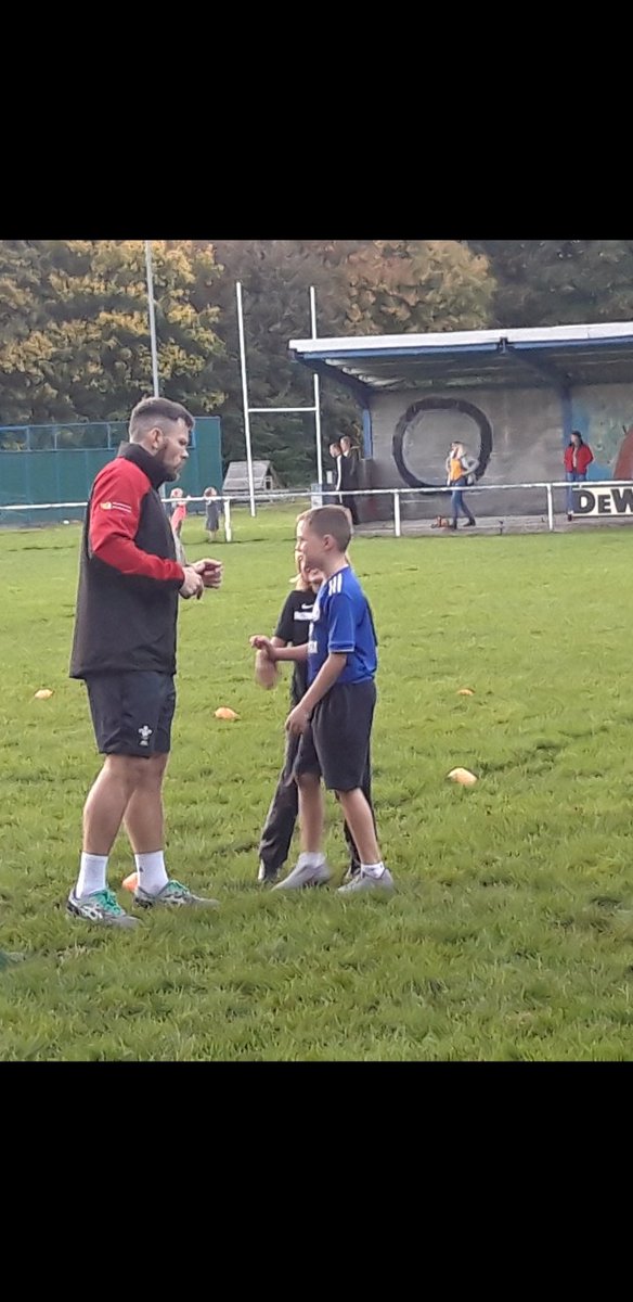 Ynysowen rfc minis tweet media