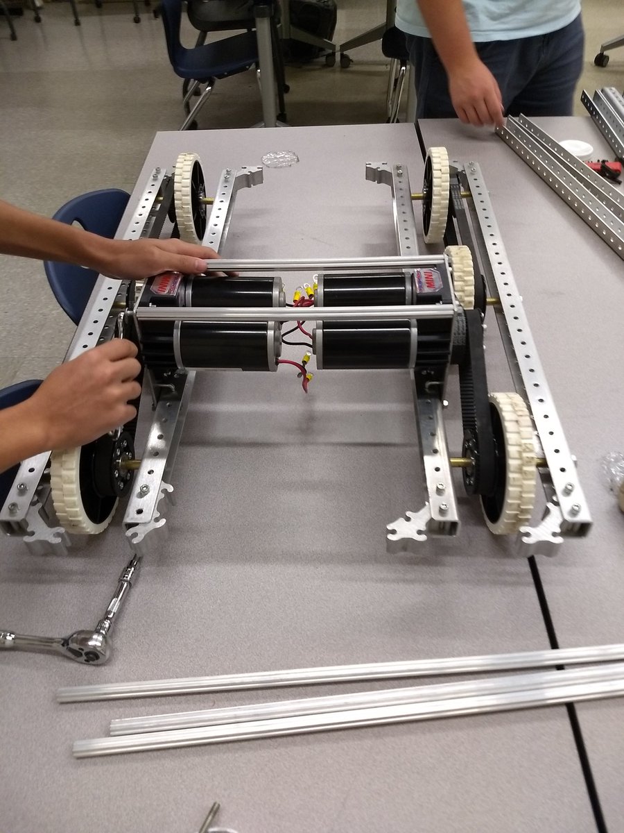 Team 5571 RATCHET (@beardenrobotics) on Twitter photo 