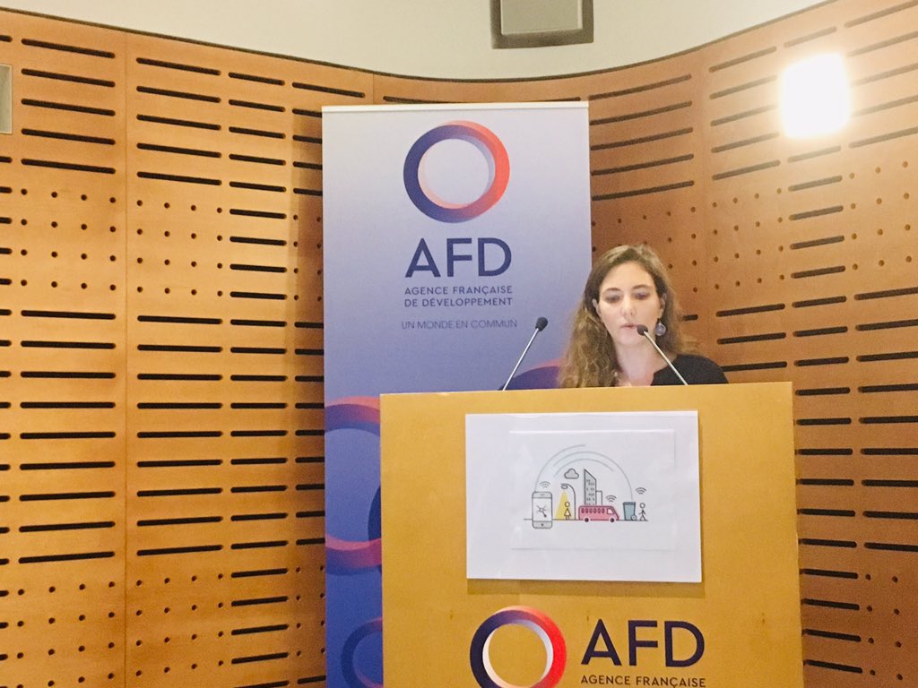 IDDRI_ThinkTank's tweet photo. "Une #TransitionNumerique est une conduite du changement pragmatique, réflexive, inclusive et progressive" @LaureCriqui #GuideSmartCity @AFD_France
💡Voir les 6 étapes pour conduire une transition numérique dans les #VillesEnDeveloppement 👉https://t.co/lY6BiL7fTn https://t.co/IflI6CHNMi