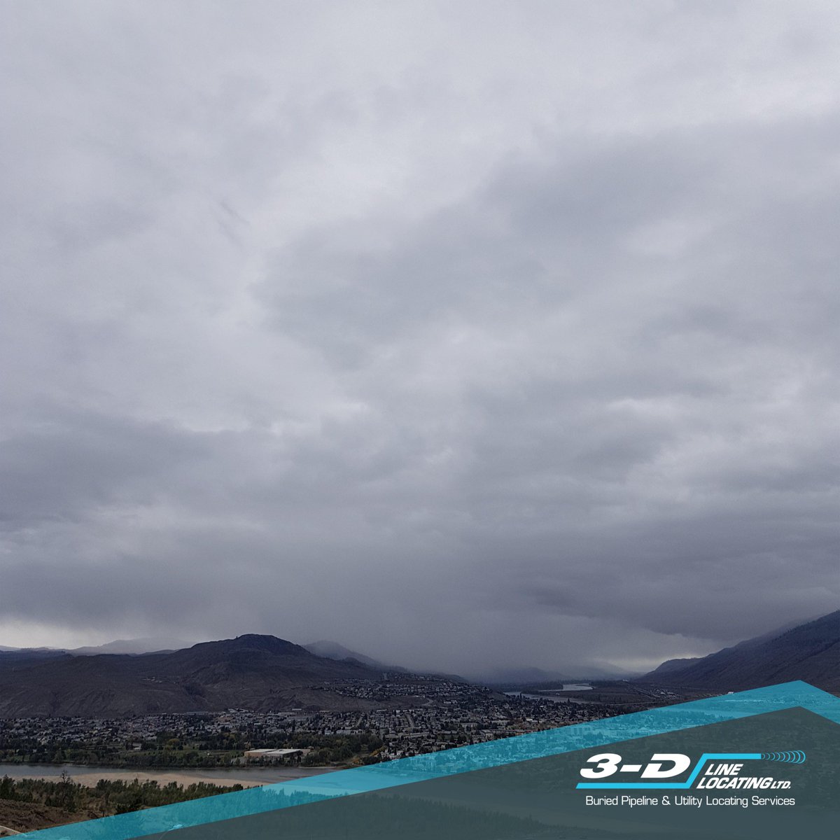 3dlinelocating's tweet photo. Brrrr, it was a cold mix of rain and snow yesterday at our Kamloops office.
#Winter #snow #Kamloops https://t.co/6GFNIL9t73