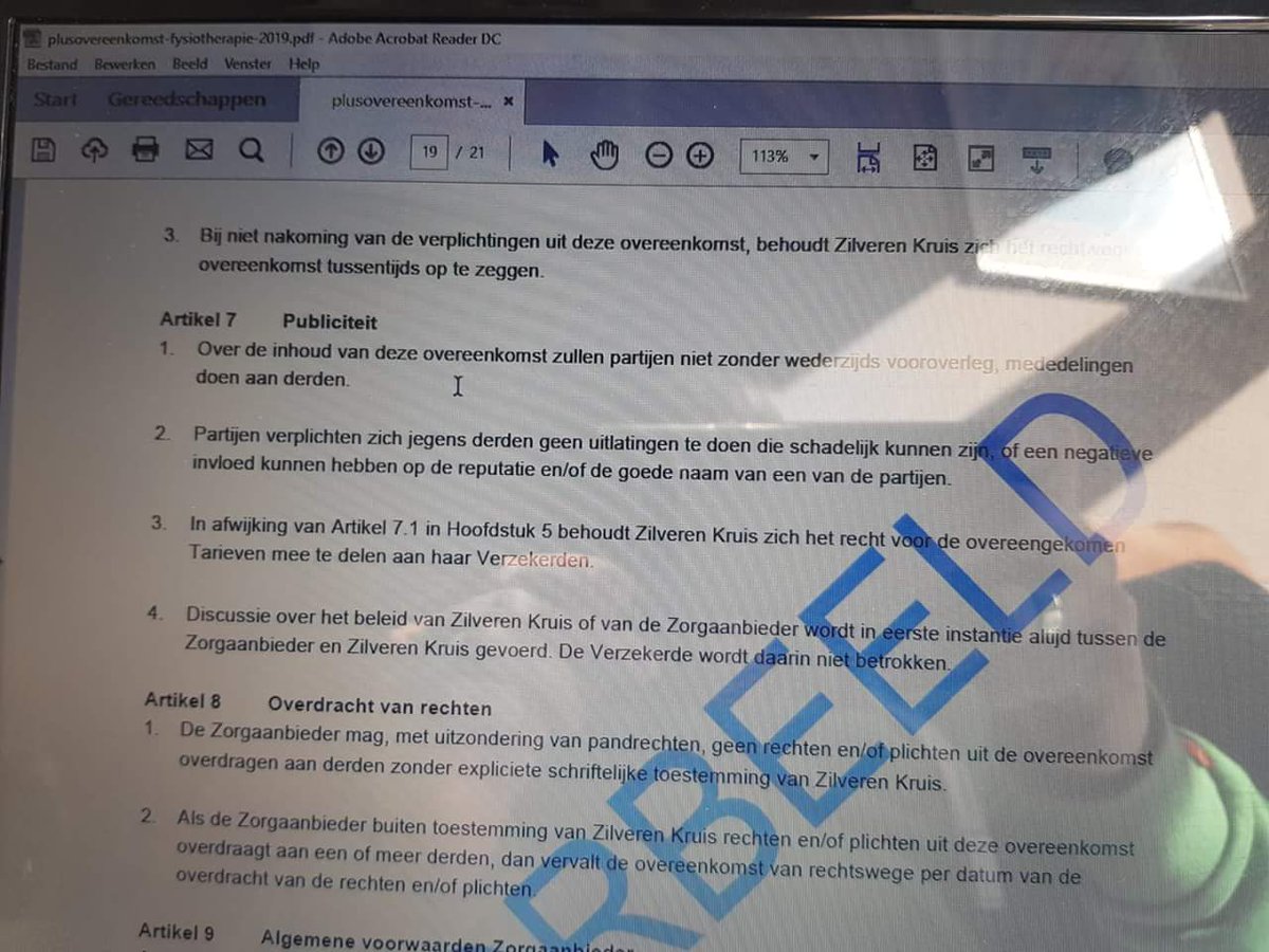 Fysio_Kleinman's tweet photo. Noord-Koreaanse praktijken in de zorgovereenkomst van @ZilverenKruis. Tekenen bij het kruisje en je mag er niet over praten. Schandalig! @MinVWS @hugodejonge @Zorgautoriteit #actiefysio https://t.co/QubXTIK4Ma
