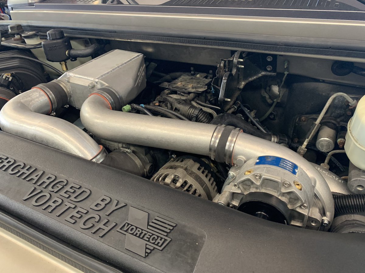 Beefcake_Racing's tweet image. Here’s one u don’t see everyday.  A Hummer with a Vortech!  Hit us up for yours today @teambeefcakeracing   #teambeefcakeracing #beechmontfordperformance #finishlineperformance #vortechsuperchargers #hummerh2