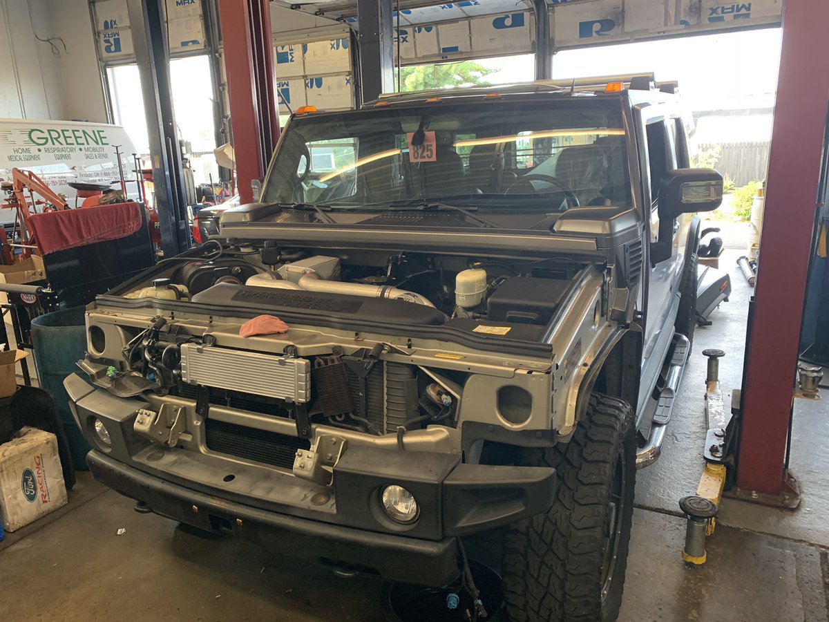 Beefcake_Racing's tweet image. Here’s one u don’t see everyday.  A Hummer with a Vortech!  Hit us up for yours today @teambeefcakeracing   #teambeefcakeracing #beechmontfordperformance #finishlineperformance #vortechsuperchargers #hummerh2