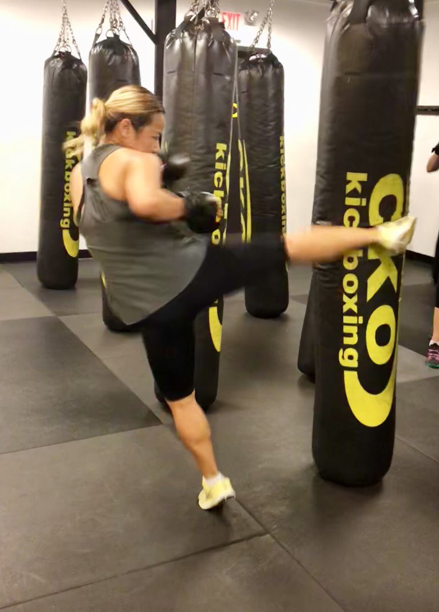 cko_centercity's tweet photo. Hey #CKOFam need that #MidweekMotivation? Come in for a class! Remember your first trial is FREE 😎 Just go to ➡️ https://t.co/OZxlHUnVKH ⬅️
•
•
•
#CKOCenterCity #CKOCC #CKOFam #HappyHumpDay https://t.co/ztkg81bNkR