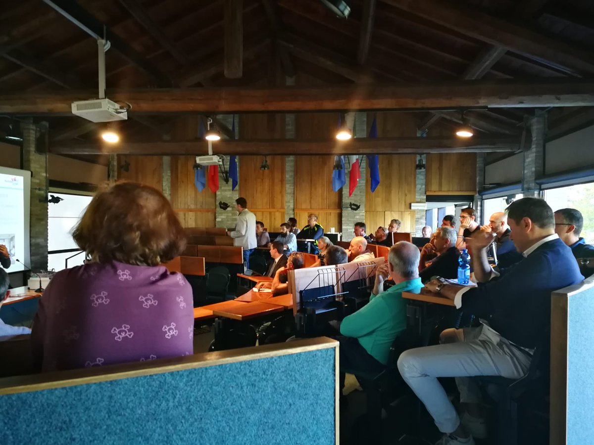 Due anni fa Marco Pesci entrava nell'ufficio Area S3 Parma. Oggi presenta i suoi prodotti alle imprese e al territorio e sottolinea l'importanza dell'ecosistema che lo ha sostenuto. <a href="/unipr/">Università di Parma</a> <a href="/Aster_ER/">Aster</a> <a href="/RegioneER/">Regione Emilia-Romagna</a> <a href="/upi_parma/">Unione Parmense degli Industriali</a> <a href="/buratti/">Roberto Buratti</a> <a href="/ComuneParma/">Città di Parma</a> <a href="/robertoblandino/">Roberto Blandino</a> <a href="/officineonoff/">Officine ON/OFF</a>